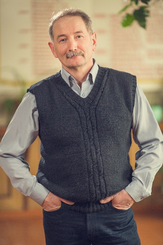 Ховрунов Василий Александрович - учитель инфотехнологий