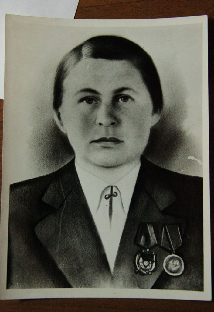 Сладковская Анастасия Яковлевна–пулемётчица, разведчица, связная Мглинского партизанского отряда